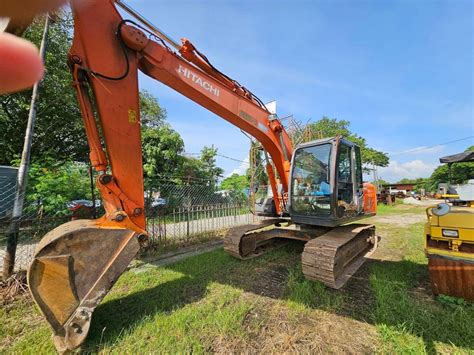 excavators malaysia